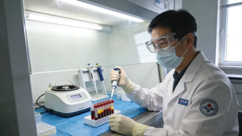 胃癌患者治疗选择少,基因检测能找到临床试验吗?