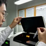 指甲-髌骨综合征患者特征性指甲发育不良示意图