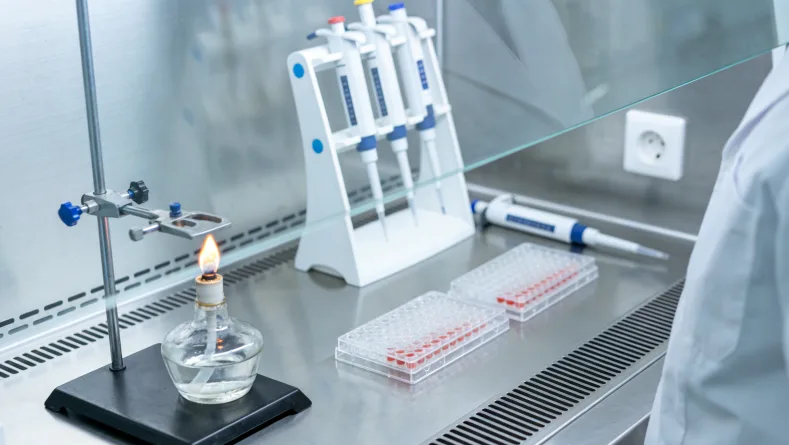 形象化的基因图谱与靶向药物示意图