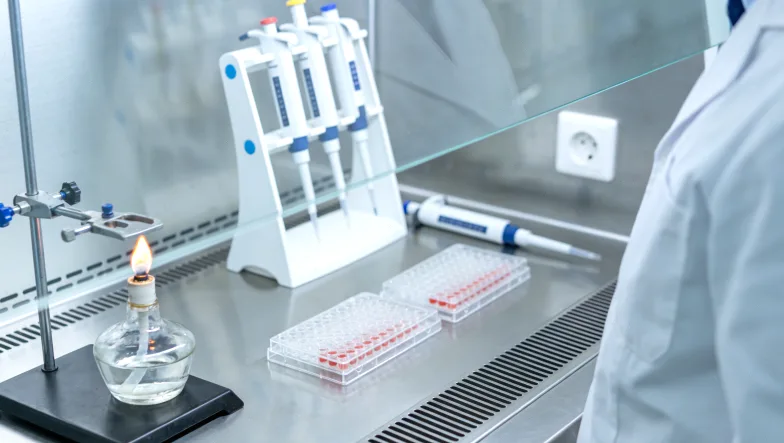 肺癌免疫治疗PD-1/PD-L1作用机制示意图