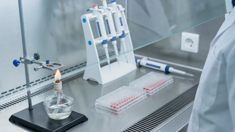 腹水样本采集与处理流程示意图