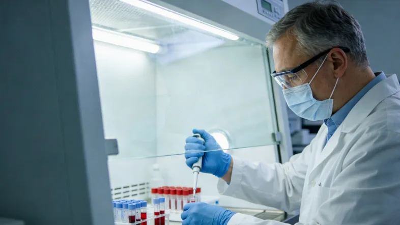 免疫治疗前后ctDNA浓度动态变化曲线图