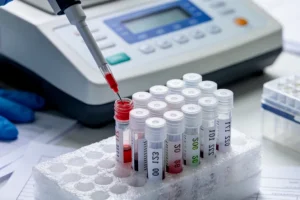 医生与患者沟通ctDNA检测报告